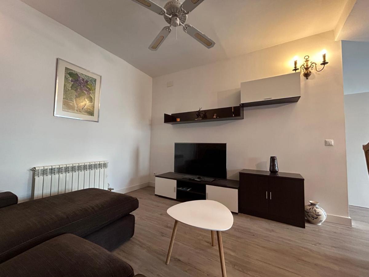 Costa Brava Apartments ปาลาฟรูเจย์ ภายนอก รูปภาพ