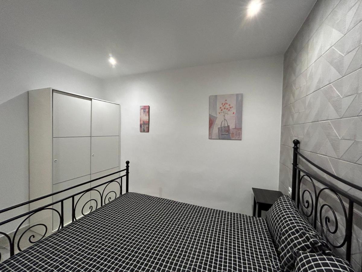 Costa Brava Apartments ปาลาฟรูเจย์ ภายนอก รูปภาพ