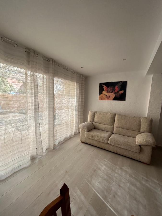 Costa Brava Apartments ปาลาฟรูเจย์ ภายนอก รูปภาพ