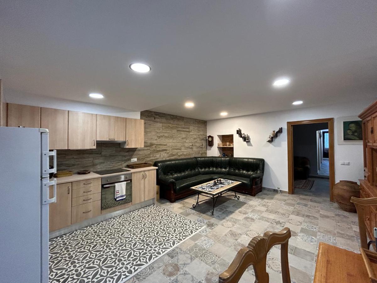 Costa Brava Apartments ปาลาฟรูเจย์ ภายนอก รูปภาพ